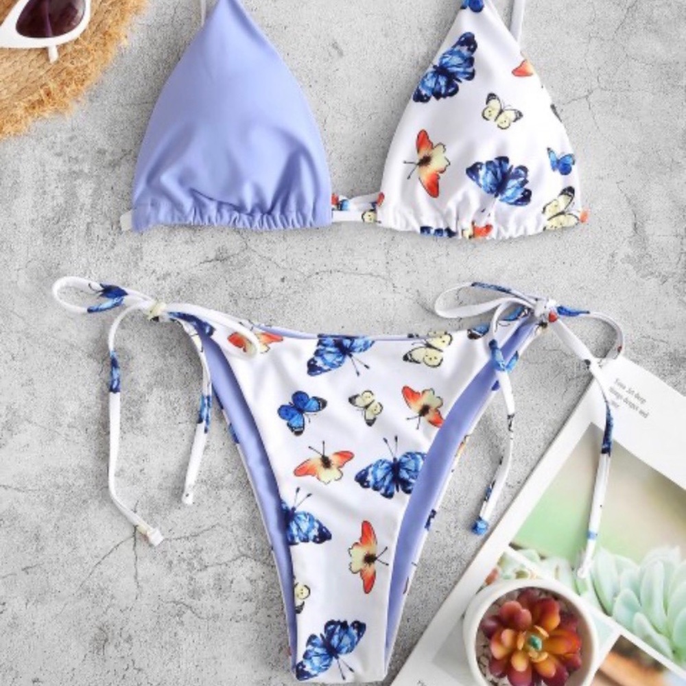 New with tags string bikini